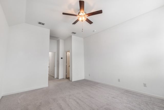 4611 Smokey Quartz Lane, Arlington, TX 76005