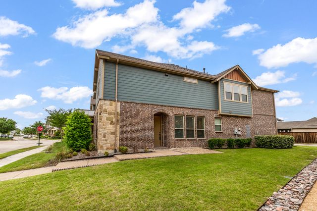 4611 Smokey Quartz Lane, Arlington, TX 76005