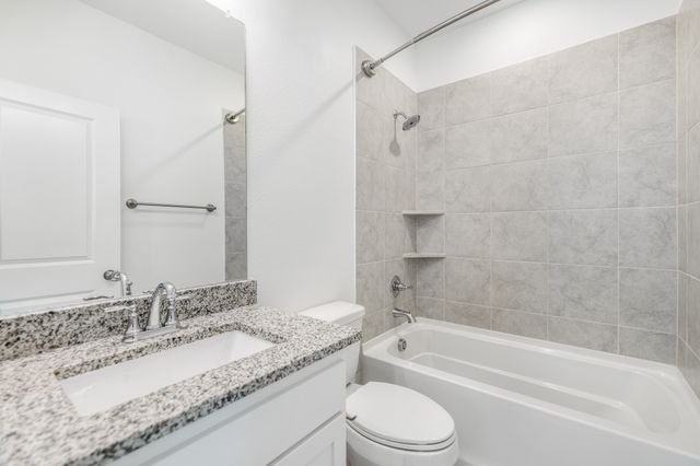 4611 Smokey Quartz Lane, Arlington, TX 76005