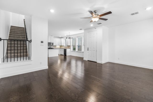 4611 Smokey Quartz Lane, Arlington, TX 76005
