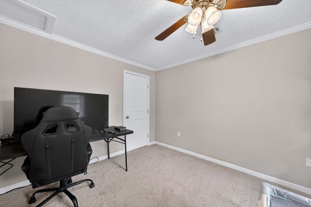 1765 Hayshed Rd, Charlotte, TN 37036
