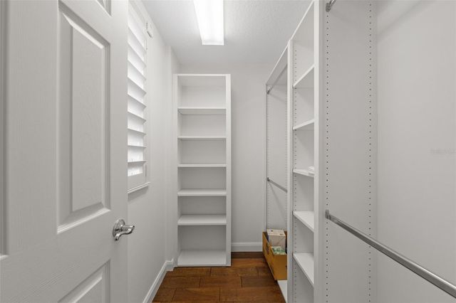 7665 BERGAMO AVENUE, Sarasota, FL 34238