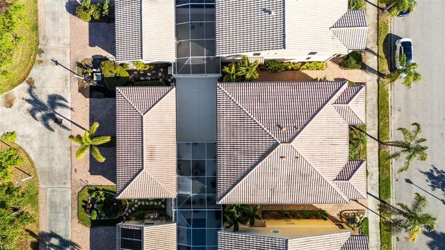 7665 BERGAMO AVENUE, Sarasota, FL 34238