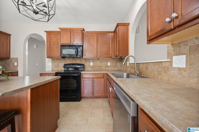 2417 FOLSOM STREET, Moody, AL 35004
