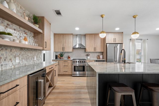 1706 Dunn Street, Grapevine, TX 76051