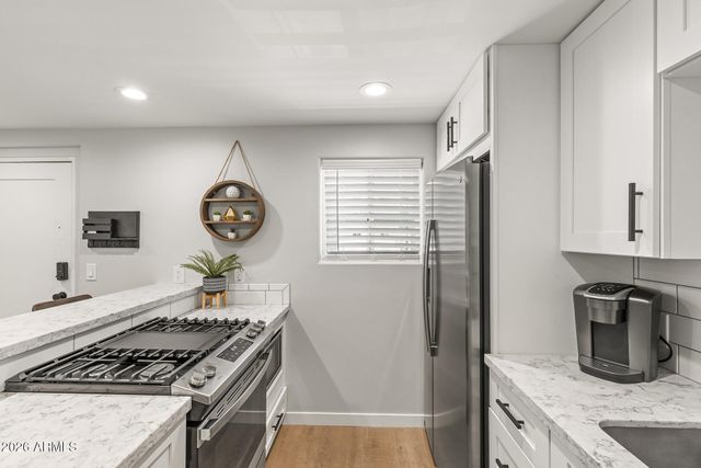6125 E INDIAN SCHOOL Road 113, Scottsdale, AZ 85251
