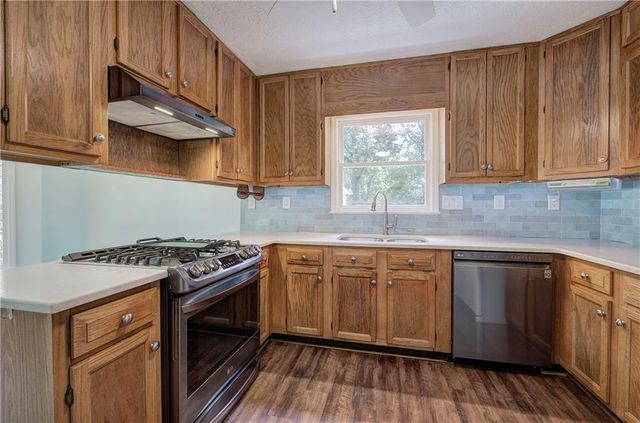 60 Olive SE Lane, Marietta, GA 30060