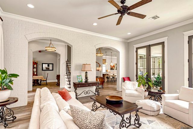 7928 Settlers Cir, Baton Rouge, LA 70810