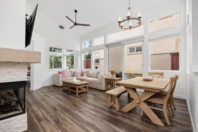 5512 Foxtail Loop, Carlsbad, CA 92010