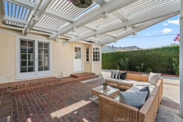 2000 N Britton, Long Beach, CA 90815