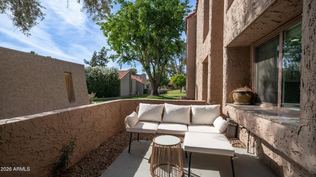 7329 N VIA CAMELLO DEL NORTE -- 115, Scottsdale, AZ 85258