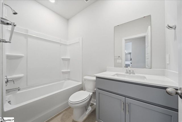111 Madison Court, Gray Court, SC 29645