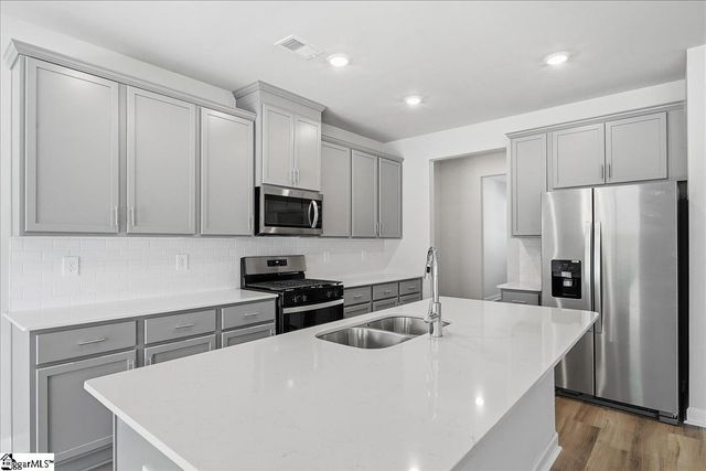 111 Madison Court, Gray Court, SC 29645