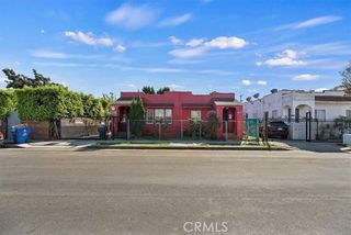 1174 W 38th, Los Angeles, CA 90037