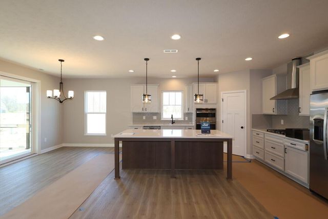 6960 Corsican Loop N, Hilliard, OH 43026