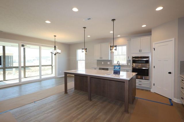 6960 Corsican Loop N, Hilliard, OH 43026