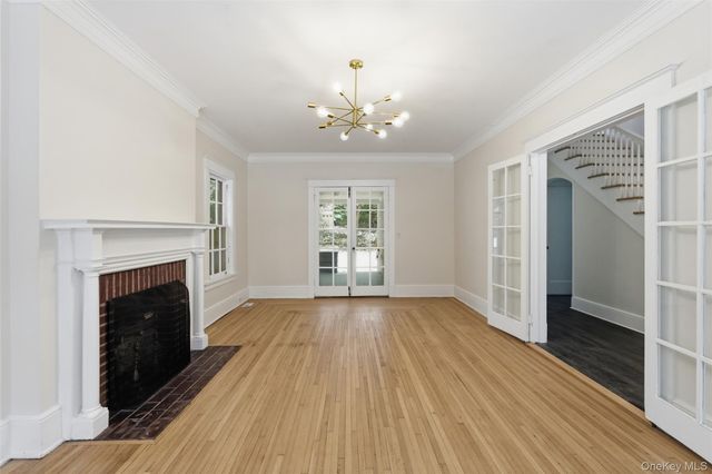 34 Adriance Avenue, Poughkeepsie, NY 12601