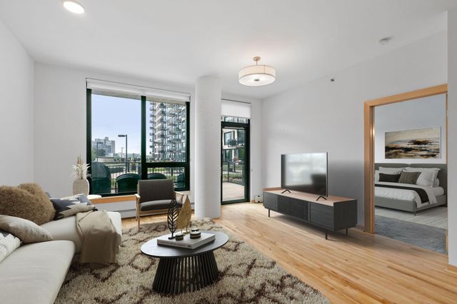 1240 S 2nd Street 225, Minneapolis, MN 55415