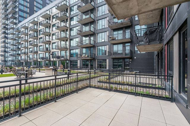 1240 S 2nd Street 225, Minneapolis, MN 55415