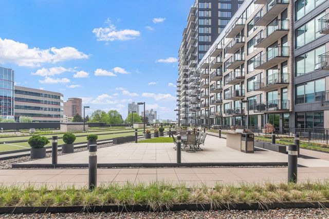 1240 S 2nd Street 225, Minneapolis, MN 55415