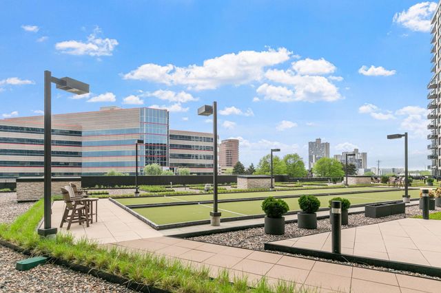 1240 S 2nd Street 225, Minneapolis, MN 55415