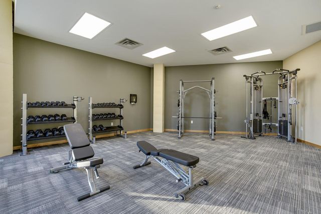 1240 S 2nd Street 225, Minneapolis, MN 55415