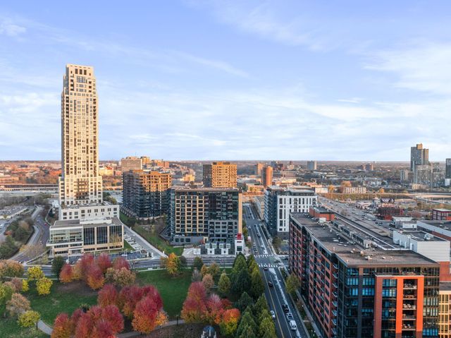 1240 S 2nd Street 225, Minneapolis, MN 55415