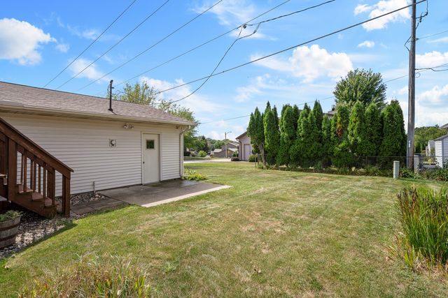 3333 35TH Avenue, Moline, IL 61265