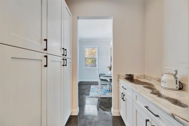 2517 4TH AVENUE S, St Petersburg, FL 33712