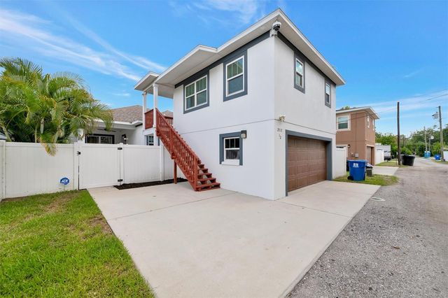 2517 4TH AVENUE S, St Petersburg, FL 33712