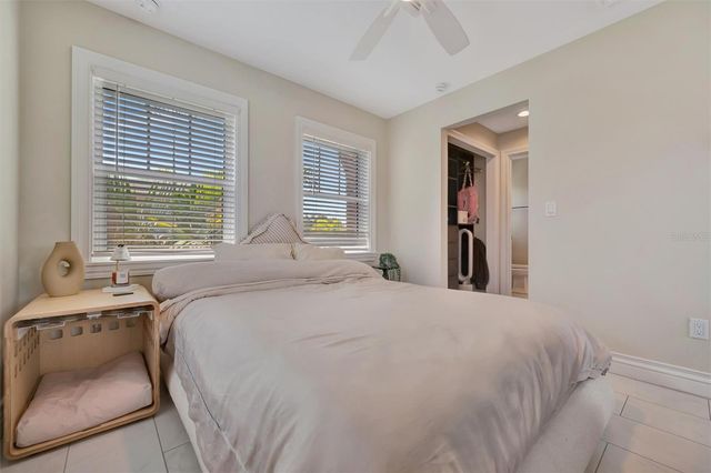 2517 4TH AVENUE S, St Petersburg, FL 33712