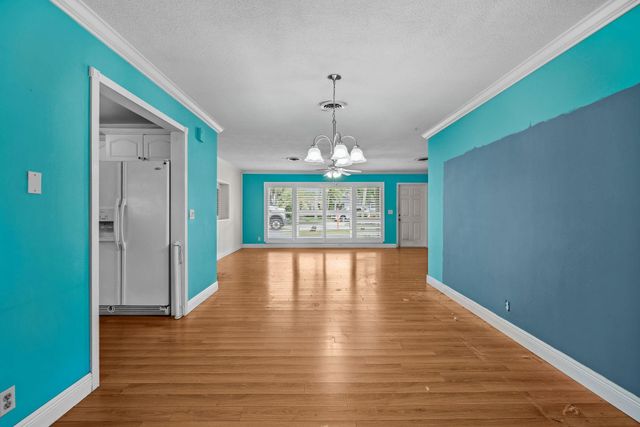 5221 NE 17th Avenue, Fort Lauderdale, FL 33334