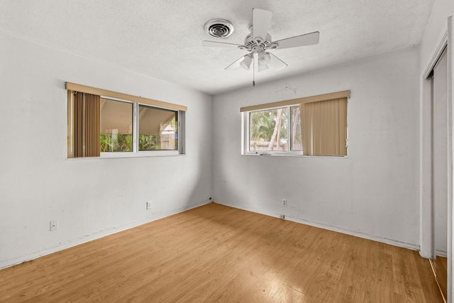 5221 NE 17th Avenue, Fort Lauderdale, FL 33334