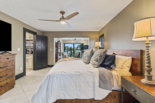 W 20844 4th Avenue, Cudjoe Key, FL 33042