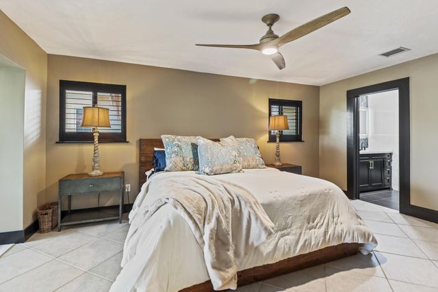 W 20844 4th Avenue, Cudjoe Key, FL 33042