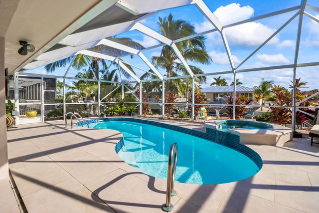 W 20844 4th Avenue, Cudjoe Key, FL 33042