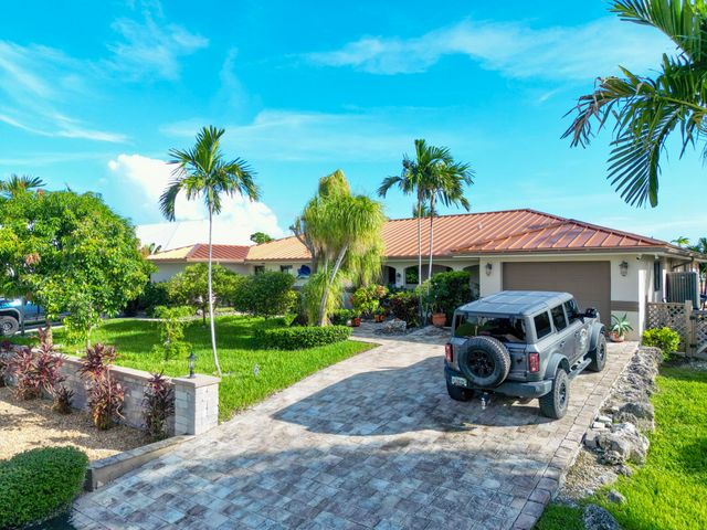 W 20844 4th Avenue, Cudjoe Key, FL 33042