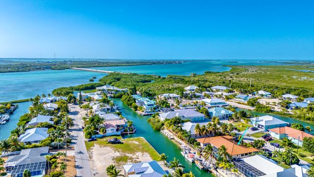 W 20844 4th Avenue, Cudjoe Key, FL 33042