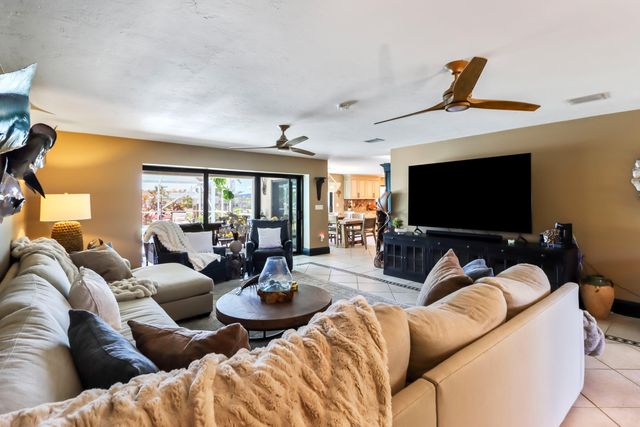 W 20844 4th Avenue, Cudjoe Key, FL 33042