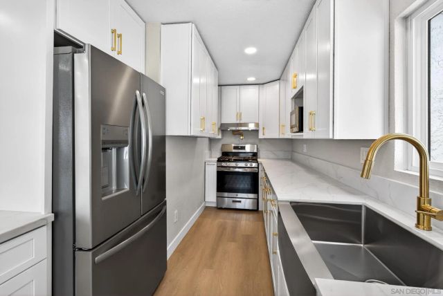 5130 Roswell St, San Diego, CA 92114