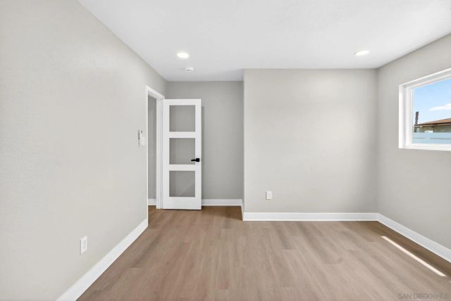 5130 Roswell St, San Diego, CA 92114
