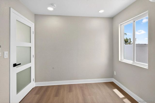 5130 Roswell St, San Diego, CA 92114