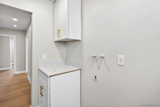 5130 Roswell St, San Diego, CA 92114