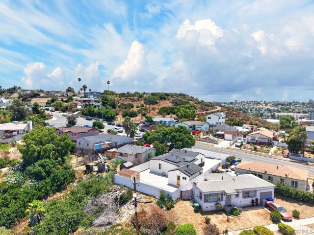5130 Roswell St, San Diego, CA 92114