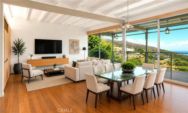 1345 Paseo Redondo, Burbank, CA 91501
