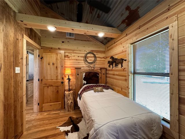 1360 County Road 137, Gatesville, TX 76528