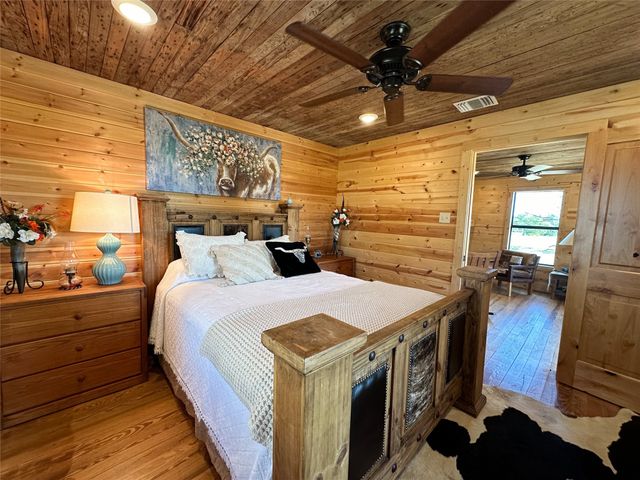 1360 County Road 137, Gatesville, TX 76528