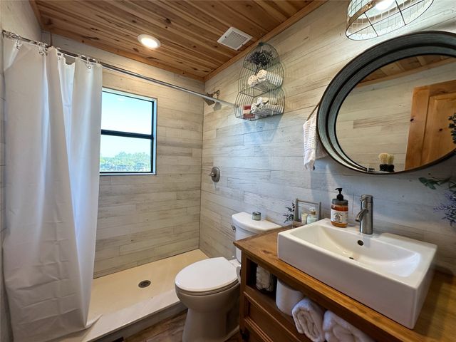 1360 County Road 137, Gatesville, TX 76528