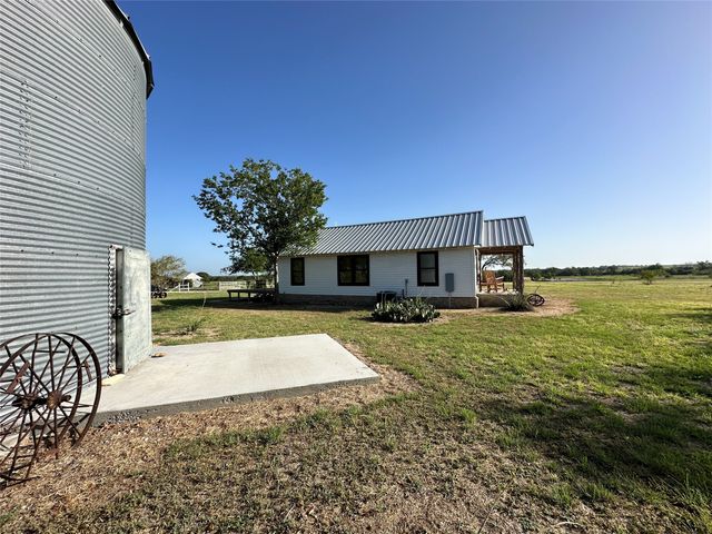 1360 County Road 137, Gatesville, TX 76528