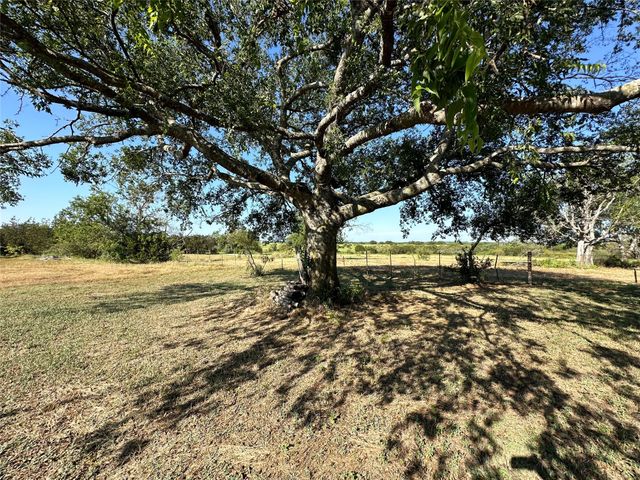 1360 County Road 137, Gatesville, TX 76528